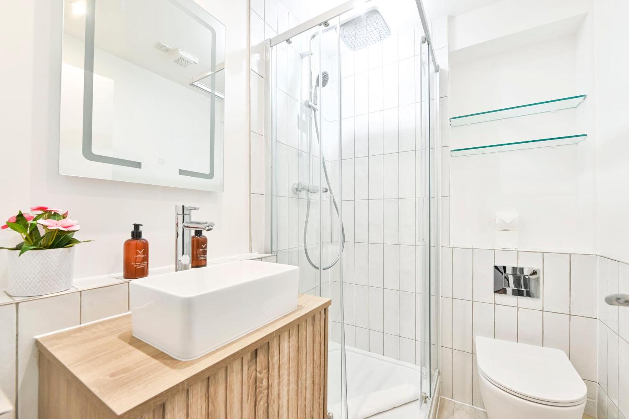 Wonderful Fitzrovia 3 Bed Apartment لندن المظهر الخارجي الصورة