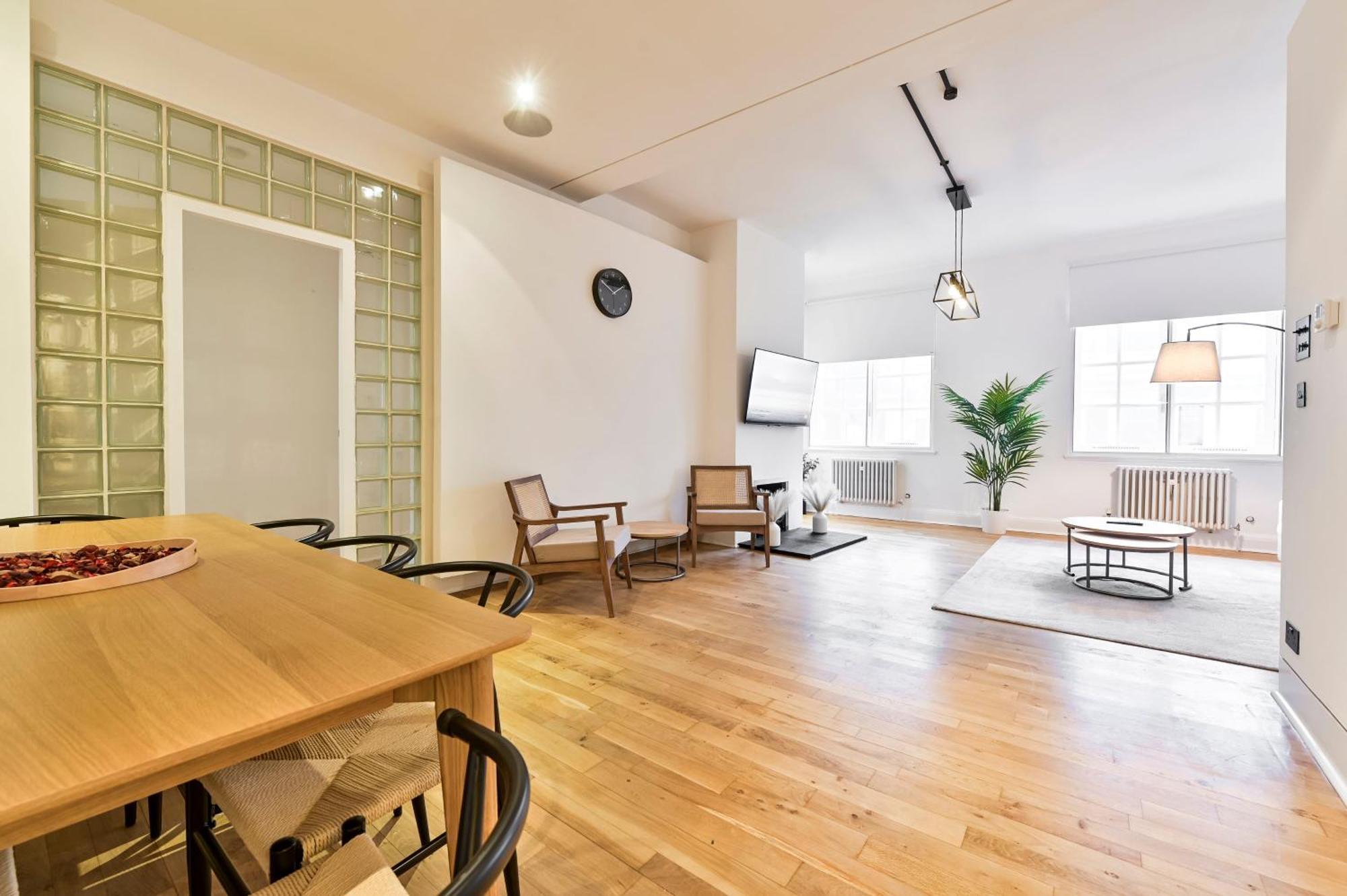 Wonderful Fitzrovia 3 Bed Apartment لندن المظهر الخارجي الصورة