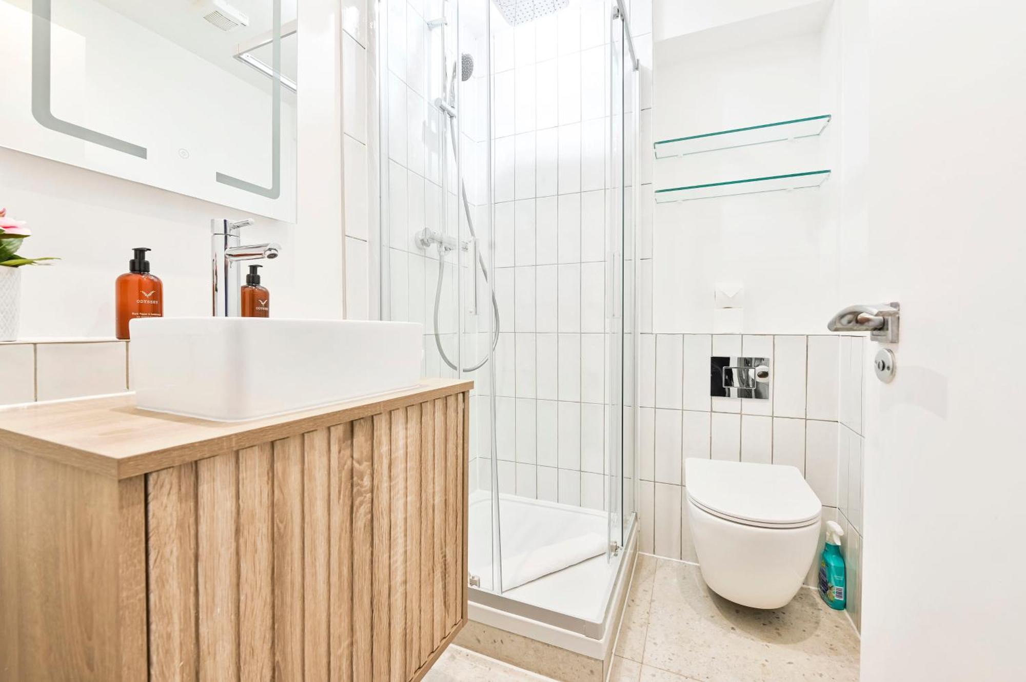 Wonderful Fitzrovia 3 Bed Apartment لندن المظهر الخارجي الصورة